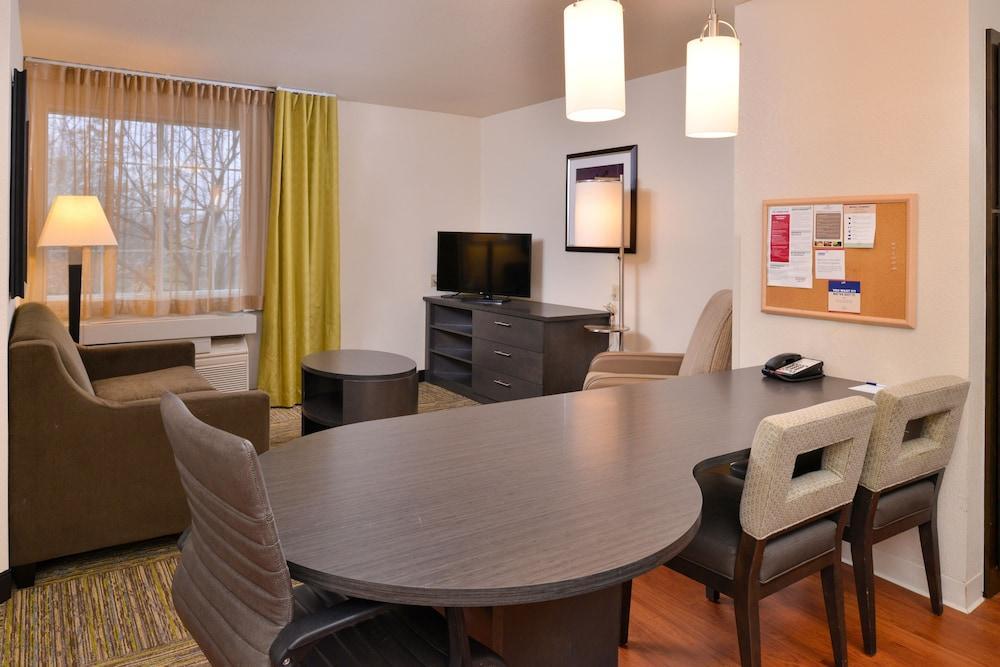 Candlewood Austin-round Rock By Ihg 2* Round Rock