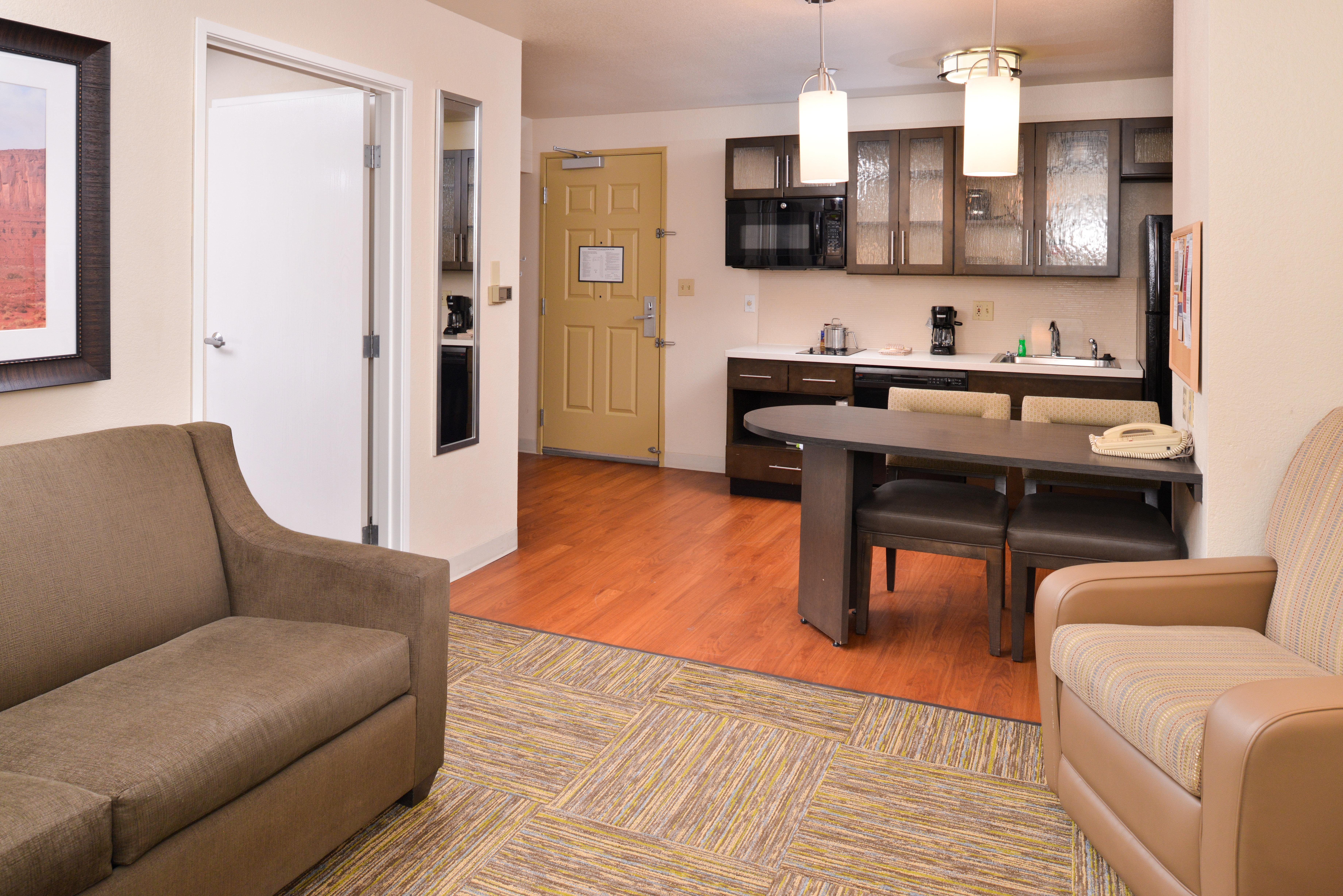 Candlewood Austin-round Rock By Ihg 2* Round Rock