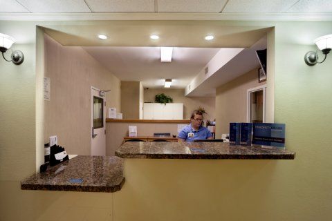 Candlewood Austin-round Rock By Ihg 2* Round Rock