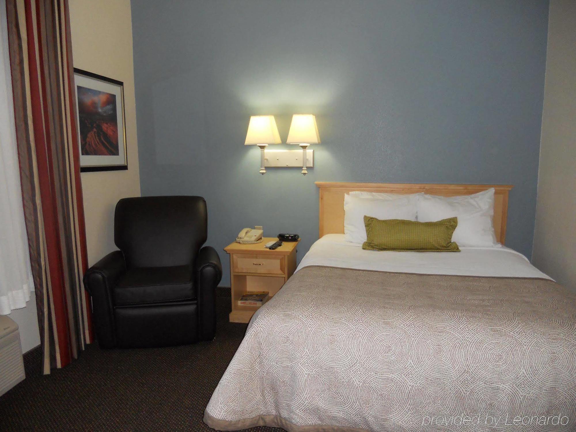 Candlewood Austin-round Rock By Ihg Hotel